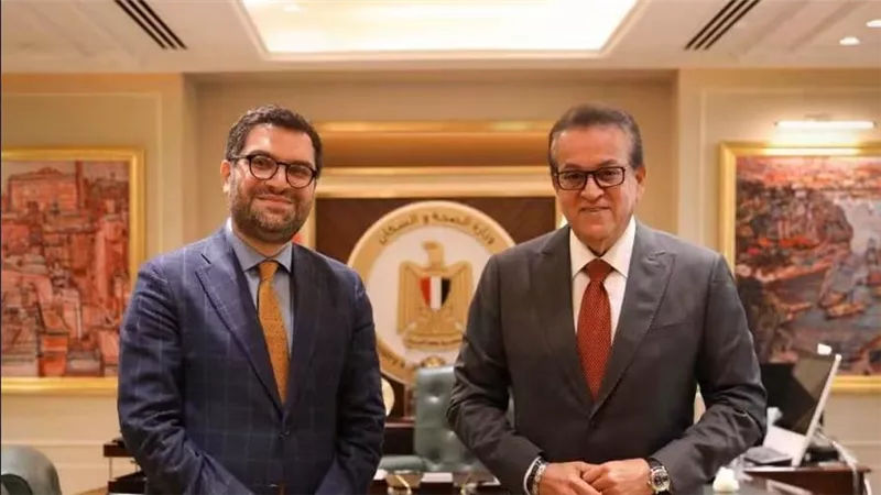 وزير الصحة يبحث مع مرشح أرمينيا لرئاسة الصحة العالمية أولويات المرحلة المقبلة
