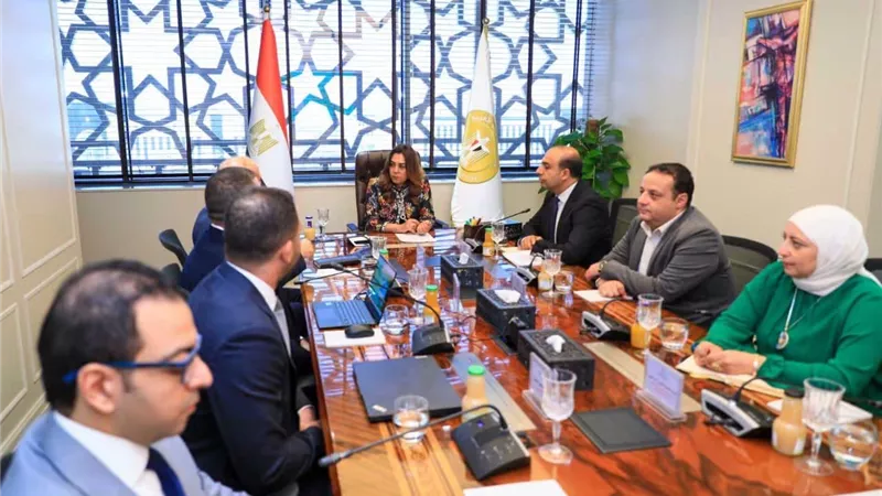منال عوض: حلول رقمية لمتابعة جمع ونقل وتدوير المخلفات