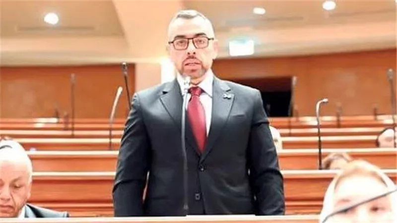 محمد فؤاد يطالب الحكومة بإعلان نتائج بحث الدخل والإنفاق: لا يجوز عرض الأخبار السعيدة فقط