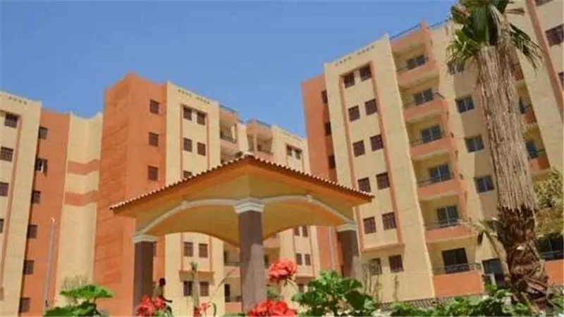 تعديل حدود مدينة 15 مايو وامتدادها لتصل مساحتها إلى 21.9 ألف