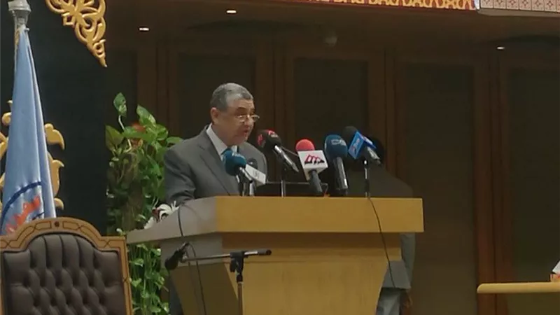 شاكر: نستهدف وصول نسبة الطاقات الجديدة لـ 20% من مزيج الطاقة 