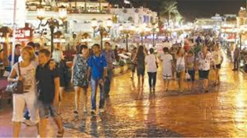 خبير سياحي يطالب بوضع استراتيجية «طويلة المدى» في قطاع السياحة