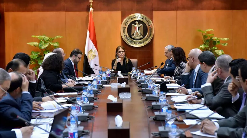 «نصر» تناقش تقرير ممارسة «أنشطة الأعمال» مع بعثة «البنك الدولي»