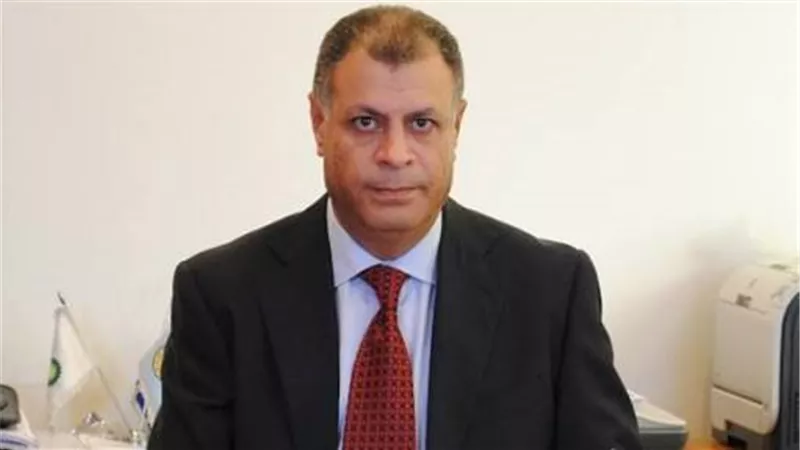«البترول» تنفى إلغاء التعاقد مع العراق