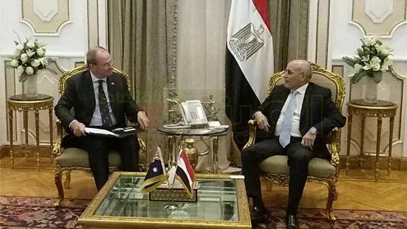 «العصار» يبحث زيادة التبادل التجارى مع وزير الاستثمار الاسترالى 