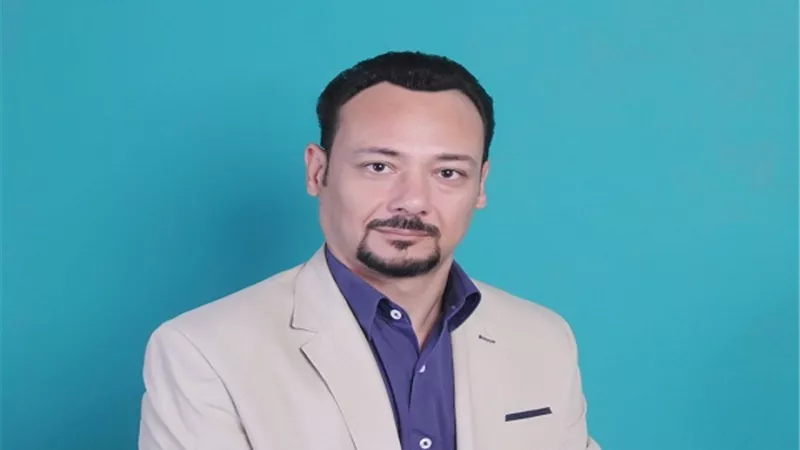 «الفقي»: «EGX30» مرشح لمستوى 13300 نقطة.. اليوم