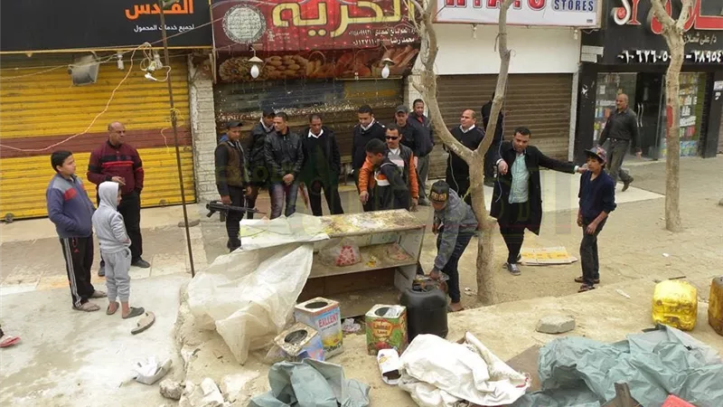 بالصور.. تنفيذ 200 قرار إزالة مخلفات بناء وقطع مرافق بالشيخ زايد