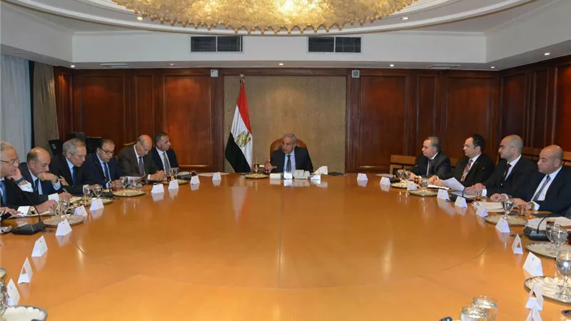 الصناعة: لبنان تحتل المرتبة 13 بين مستثمري السوق المصري