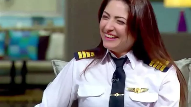 الطيار «حسناء تيمور».. نموذج للنجاح «المهنى والإنسانى»