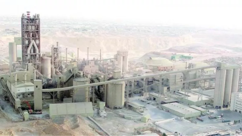 نتائج أعمال شركات الأسمنت عقب «تعويم الجنيه»..«انفوجراف»