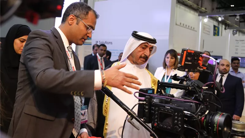  «كانون» تدعم صناعة السينما في الشرق الأوسط