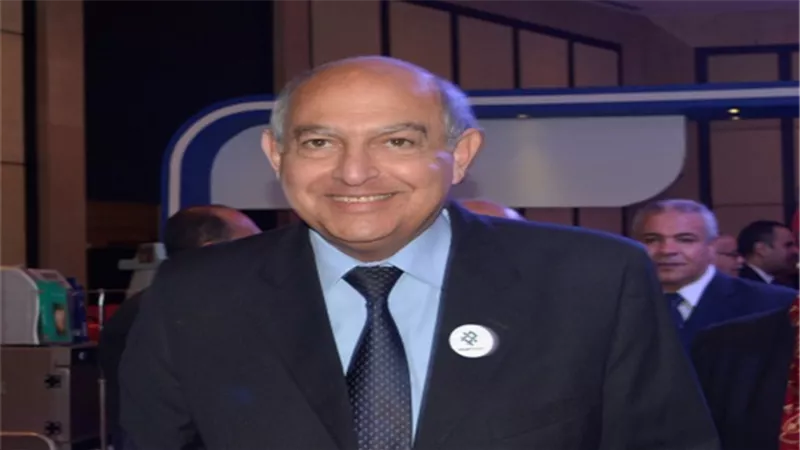  رئيس «القابضة للأدوية» يتغيب عن موتمر «استراتيجة الدواء»