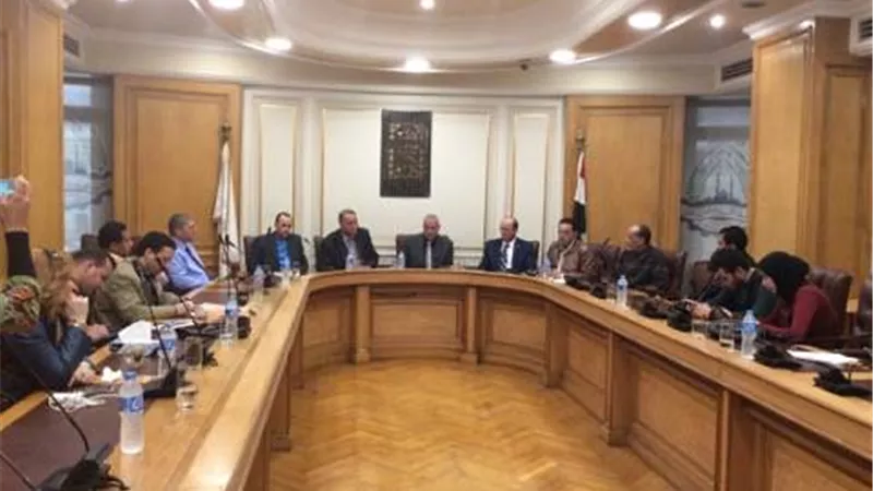 «تجارية القاهرة»: مصر تستورد 85% من أمصال الدواجن