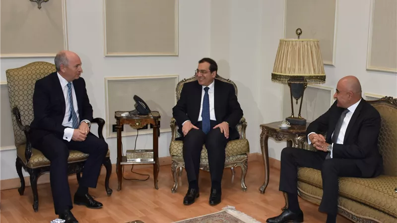 وزير البترول يستقبل رئيس «شل» العالمية
