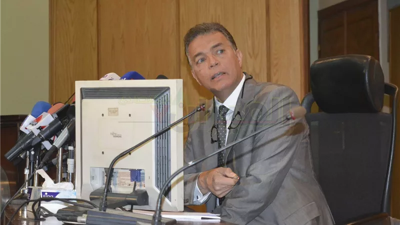 وزير النقل: راتب سائق المترو 6 آلاف جنيه ويستحق أكثر من ذلك 