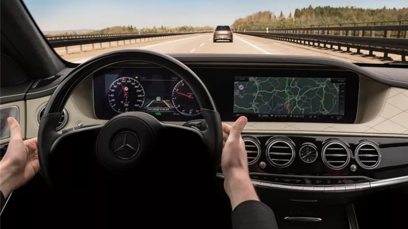 «مرسيدس» تنشر صورًا لـ«S CLASS» الجديدة