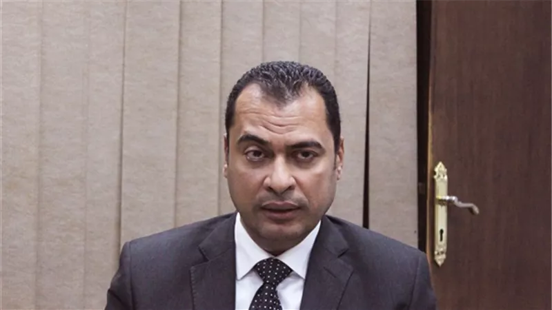 «أبوالمجد»: كارثة بأسعار السيارات بسبب قرار رئيس مصلحة الجمارك