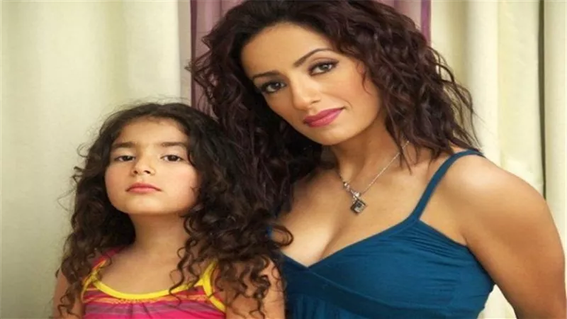 محكمة الأسرة تعرض الصلح بين «الفيشاوي» وهند الحناوي