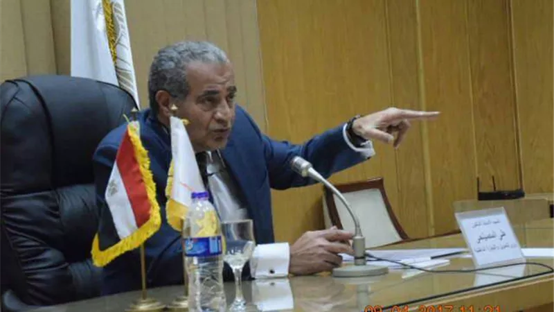 بعد استقالته من البرلمان.. «مصيلحي» يدلي بصوته في دائرة أبوكبير 