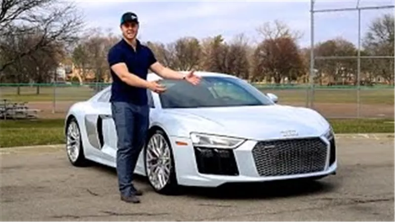  شاهد.. تجربة قيادة أودى «R8 V10» بعد الكشف عنها رسميًا 
