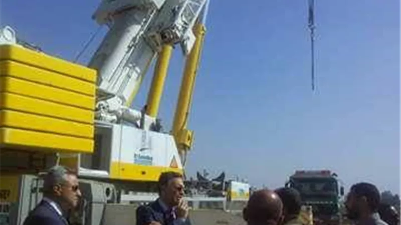بالصور.. وزير النقل في جولة مفاجئة لطريق شبرا بنها الحر 