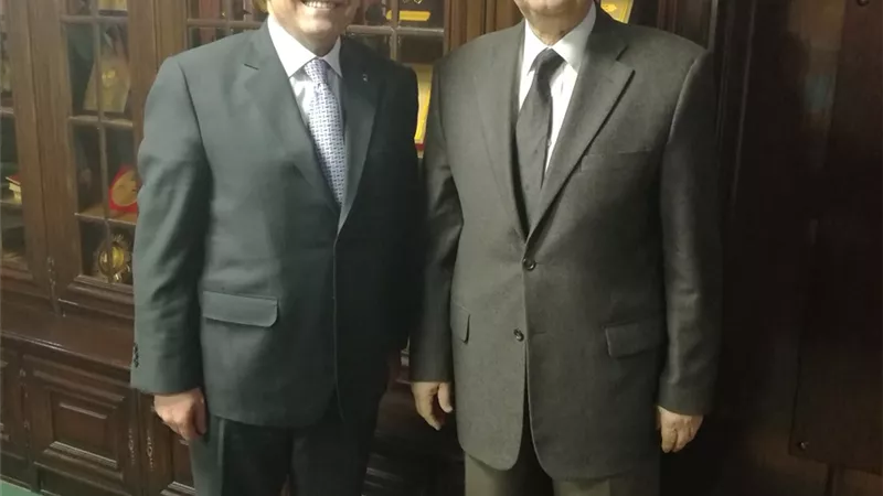 وزير الكهرباء يستقبل السفير الأردني لبحث التعاون