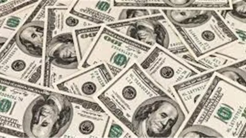 استقرار الدولار أمام الجنيه.. و«المشرق» و«المصري الخليجي» يسجلان أعلى سعر