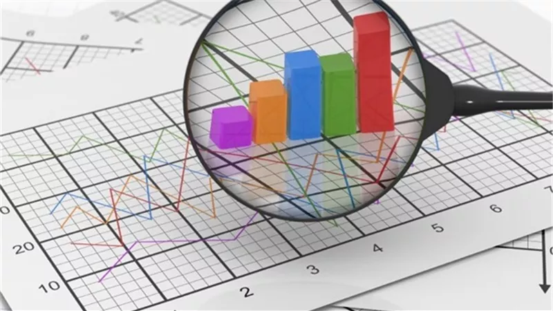 هل تأثر قطاع الأعمال بعد التعويم.. خبراء: الشركات 