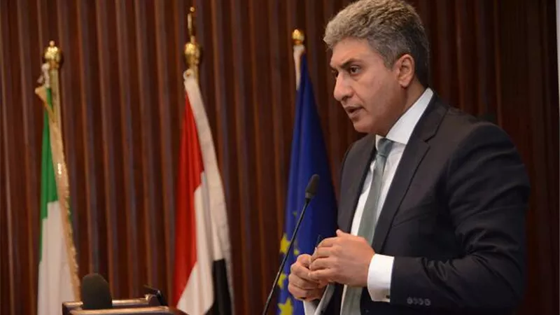 «وزير الطيران» ميزانية مشروع التوأمة بلغت 1.1 مليون يورو