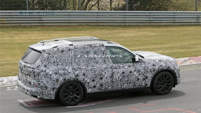 شاهد| BMW تكشف عن تحفتها الجديدة في «نوربرجرنج»