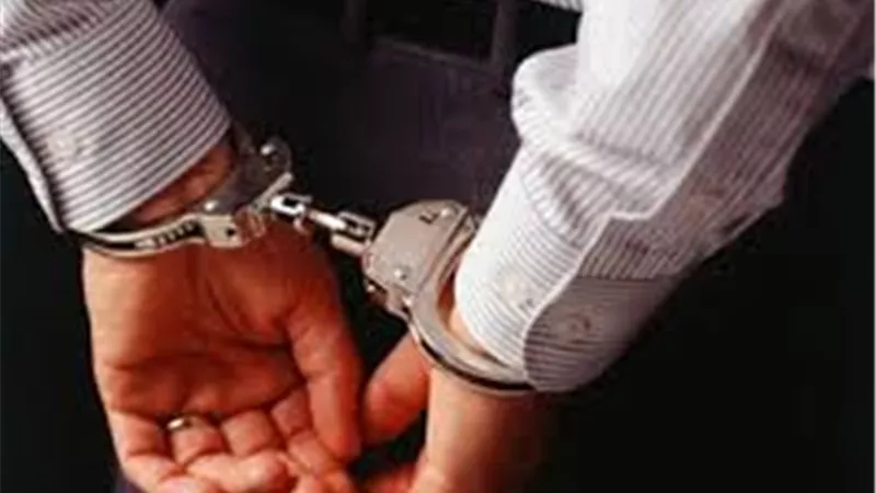 القبض على نصاب استولى على 1.5 مليون جنيه مقابل رحلات سياحية وهمية
