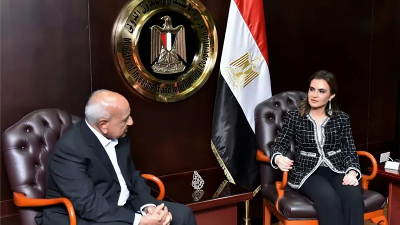 850 مليون دولار جحم استثمارات «قناة السويس للحاويات» بشرق بورسعيد