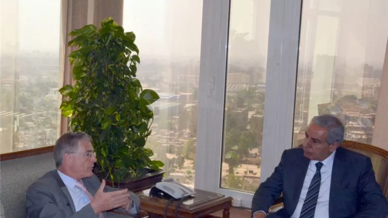 «الصناعة» تبحث الاستثمارات المشتركة مع ألمانيا