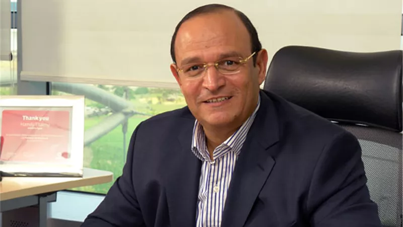 «ليناتل»: تعويم الجنيه وراء انخفاض أرباح شركات الاتصالات 