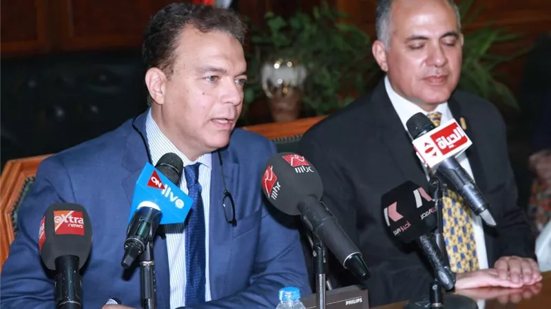 برتوكول بين وزارتي «النقل» و«الري» لصيانة الأهوسة 