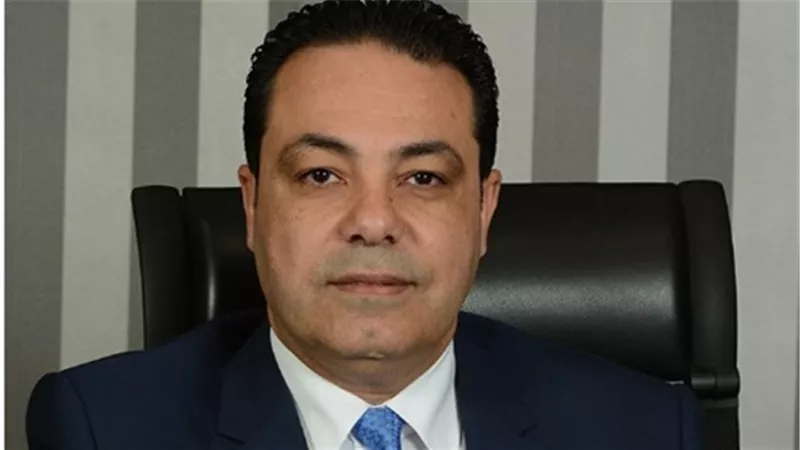 عباس فايد: 15% حجم استثمارات «عودة» في أذون الخزانة 
