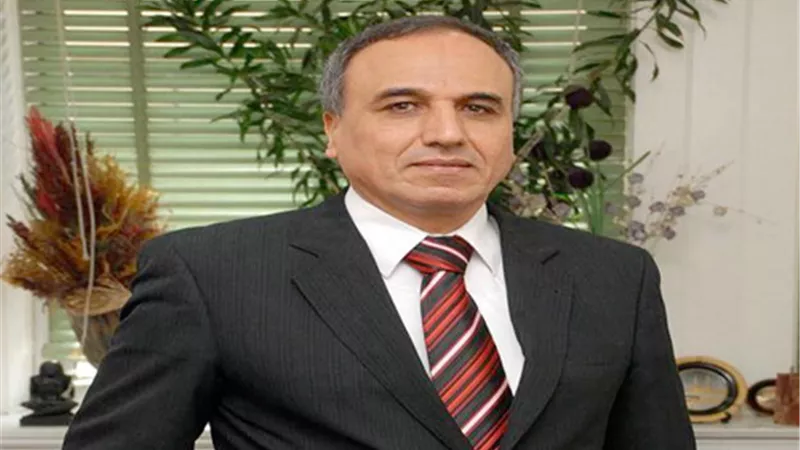 نقيب الصحفيين: الاستثمار ينتظر البيئة الآمنة