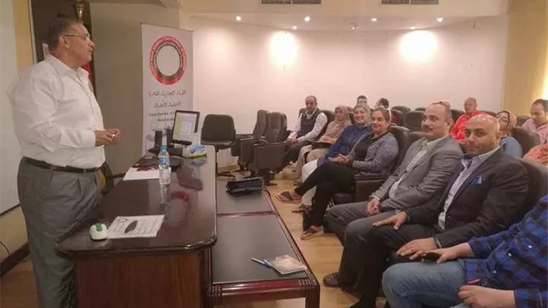 بالصور.. اليوم.. شعبة التكييف تستكمل برنامجها التدريبي للعاملين بالقطاع