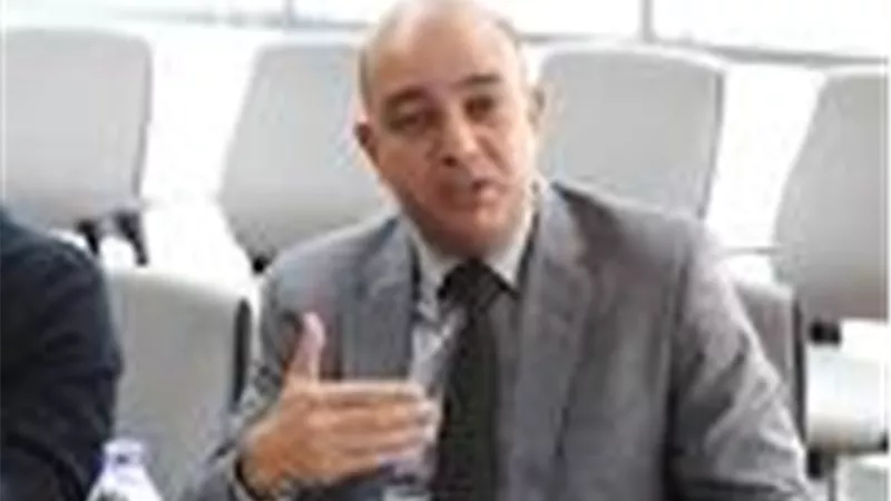 «اتصالات النواب» تبدأ معركة تطوير الخدمات الحكومية