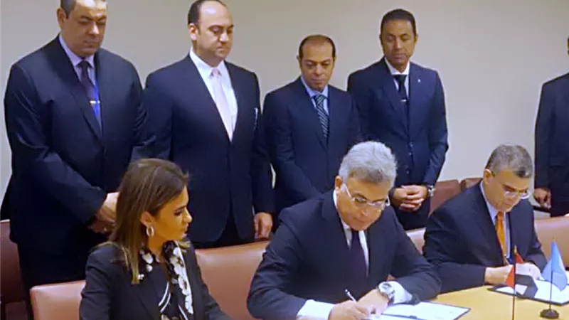 سحر نصر و«عرفان» يوقعان اتفاقًا لـ«مواجهة الفساد» مع الأمم المتحدة