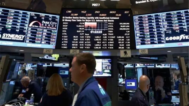 الأسهم الأوروبية تنهي تعاملاتها بالمنطقة الخضراء 