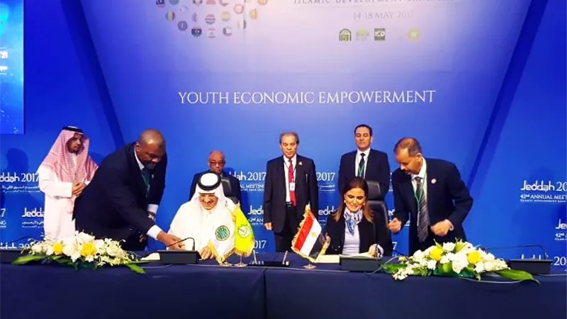 «نصر» و«الإسلامية لتنمية القطاع الخاص» يبحثان تطوير مشروعات البنية التحتية 