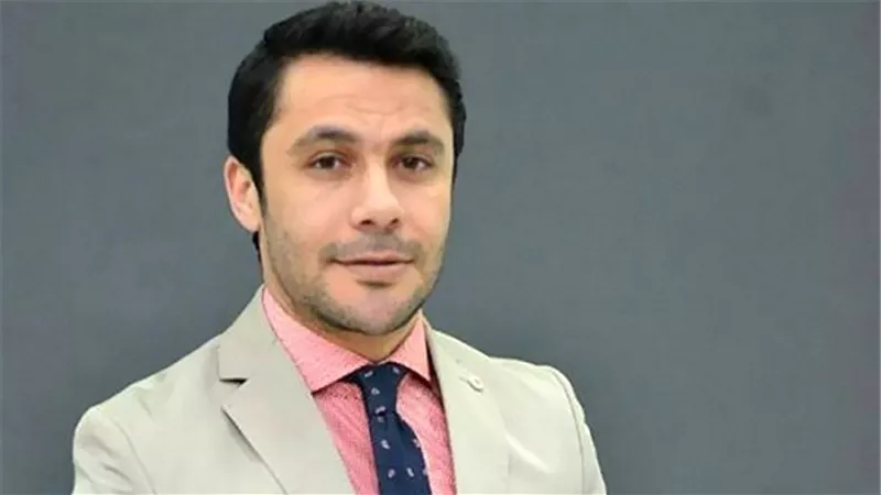 «حرب الميكروفون» تشتعل.. و«العميد» يهاجم «الأوقاف»