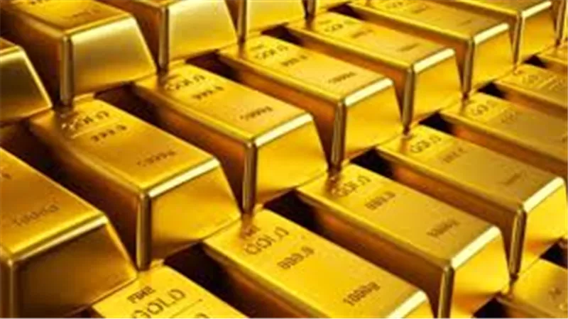 الذهب يحقق مكاسب للمرة الأولى منذ 5 أسابيع عند 1254 دولارًا