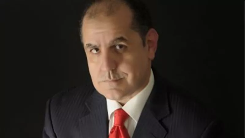 أبو الفتوح: «المركزي» باقٍ على أسعار الفائدة دون تغيير