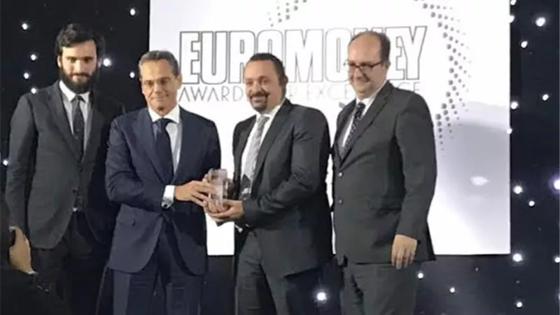 «يورمنى» تمنح «بنك الإسكندرية» جائزة أفضل بنك لمشروعات SMES