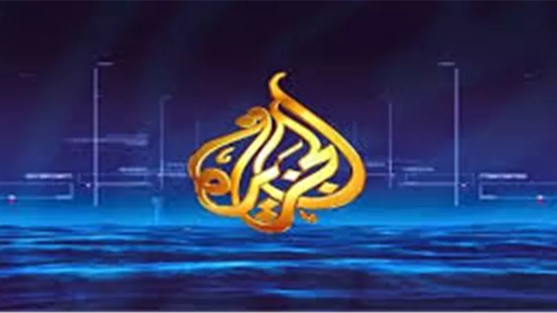 الخليج على صفيح ساخن.. «الإمارات» تصعد وتغلق المواقع القطرية