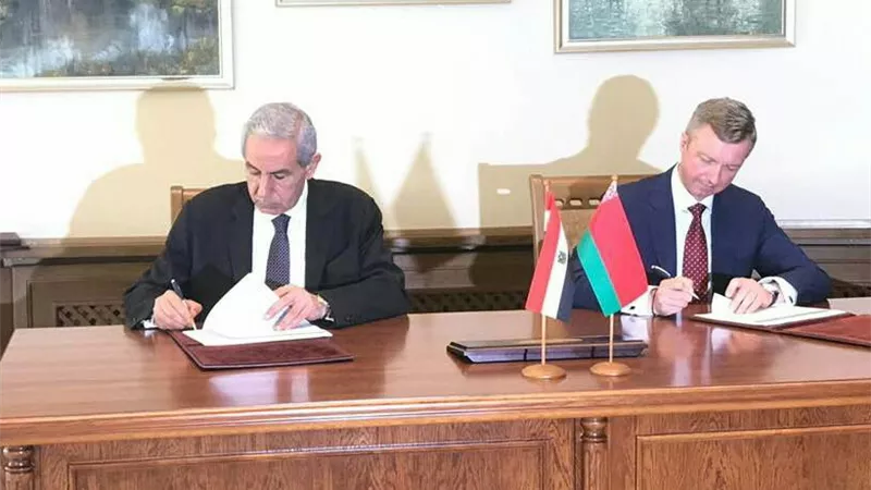 مصر وبيلاروسيا توقعان خارطة طريق «بالأحرف الأولى» لتعزيز العلاقات المشتركة
