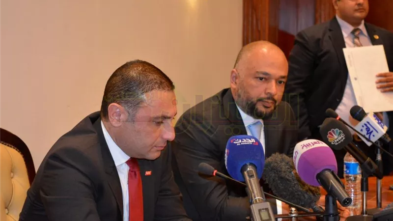 «اتصالات مصر»: اتفاقنا مع «المصرية للاتصالات» لا يعد تسوية للنزاع القضائى 