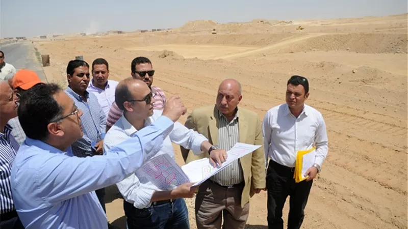 وزير الإسكان يتفقد مشروع «بيت الوطن» بالقاهرة الجديدة